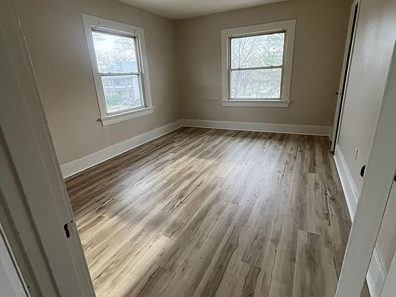 5th image of 541-543 Grafton Ave #543-1/2