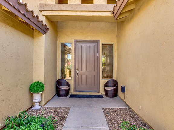 4th image of 655 W Longhorn Dr
