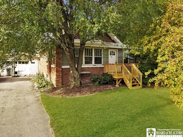 220 N Portage St, Westfield, NY 14787