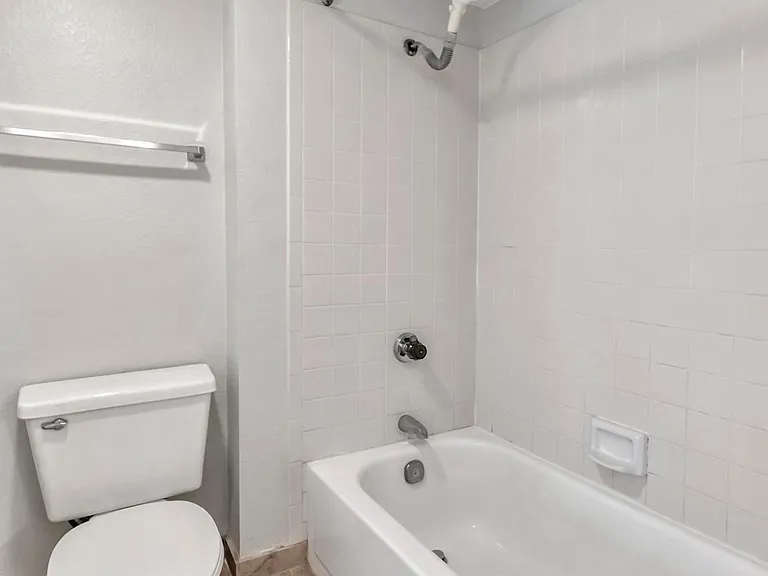 154 W 5th St #250 — Photo 19