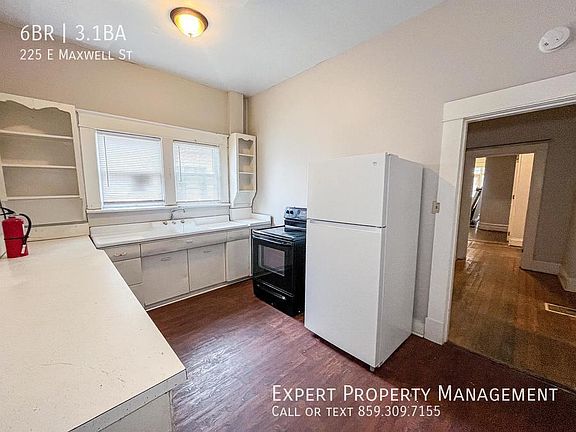 5th image of 225 E Maxwell St