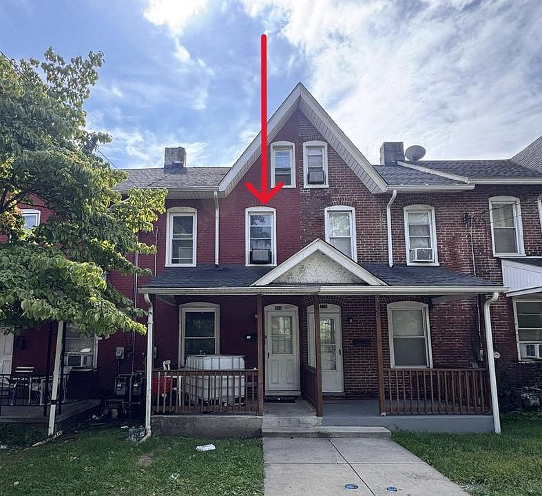 1st image of 326 Valley Rd
