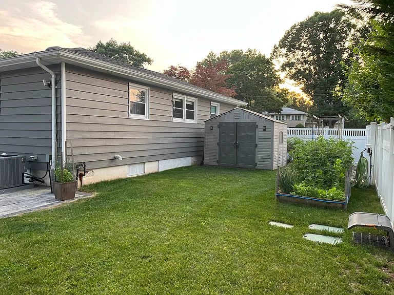121 Stonehenge Ter — Photo 9