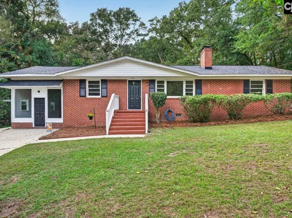 2415 Oak Ln, Camden, SC 29020