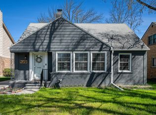 10854 Lincoln Dr, Huntington Woods, MI
