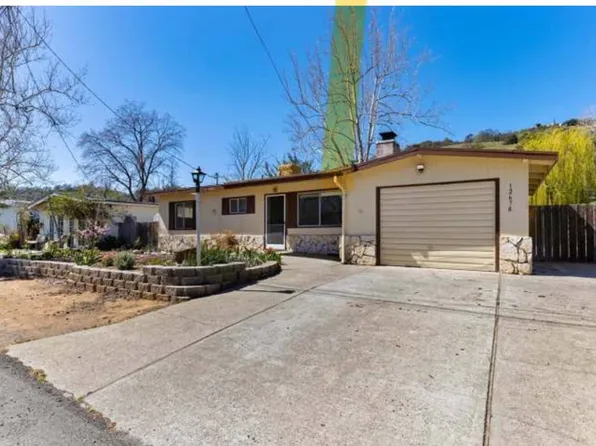 12678 Shoreview Dr, Clearlake Oaks, CA 95423
