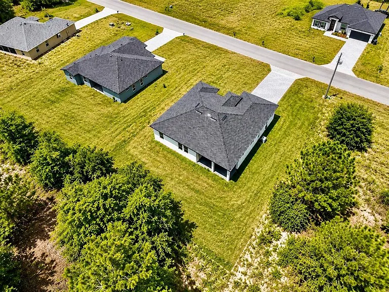 15775 SW 59th Avenue Rd — Photo 4