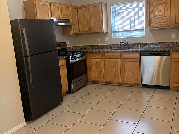 3rd image of 10020 El Patron Rd SW
