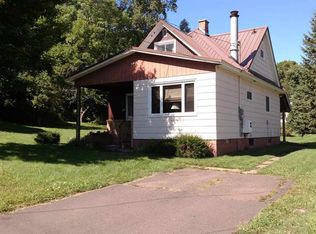 434 E Tamarack St, Ironwood, MI 49938