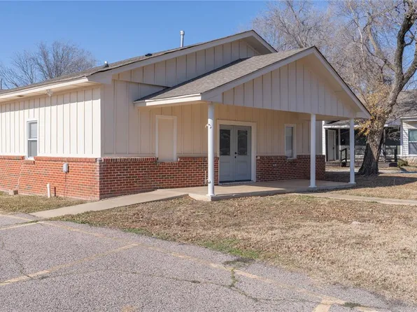 700 N Tucker Ave, Shawnee, OK 74801