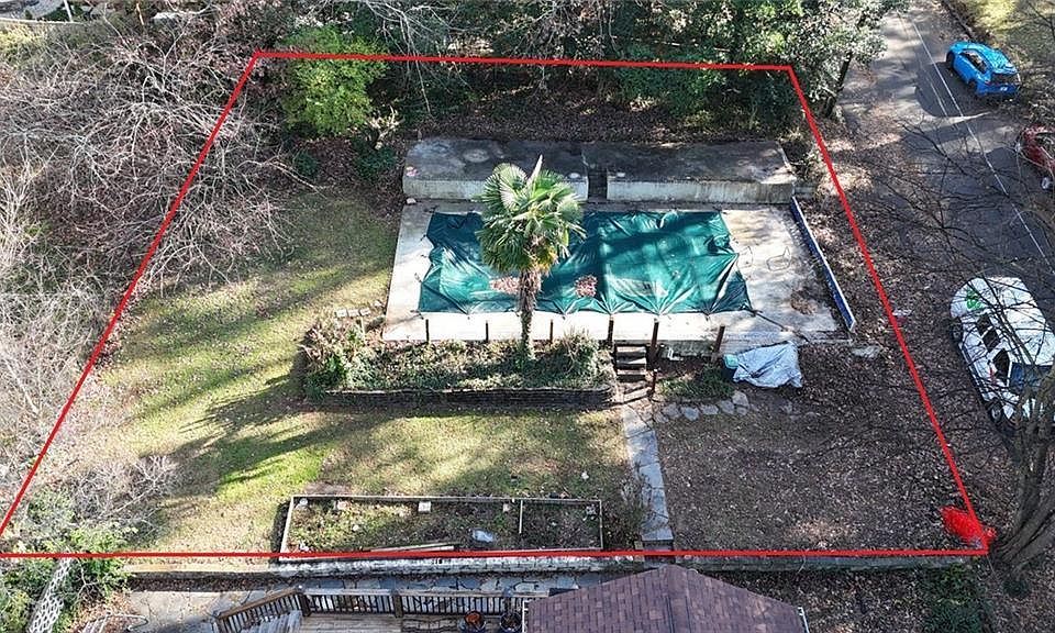 1st image of 495 Pensdale Rd #1