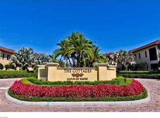 1045 Sandpiper St, Naples, FL 34112