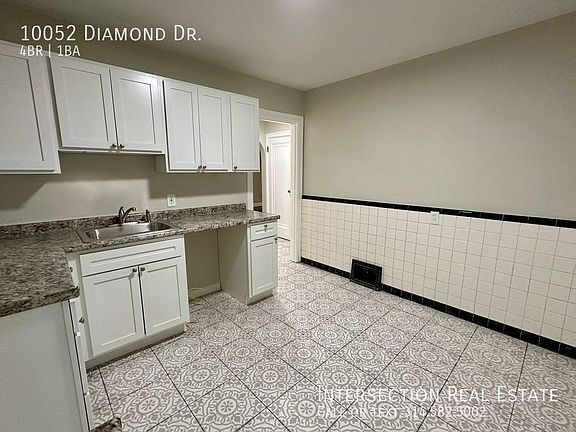 5th image of 10052 Diamond Dr