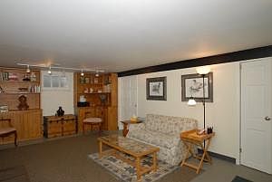 5th image of 5046 N Woodburn St