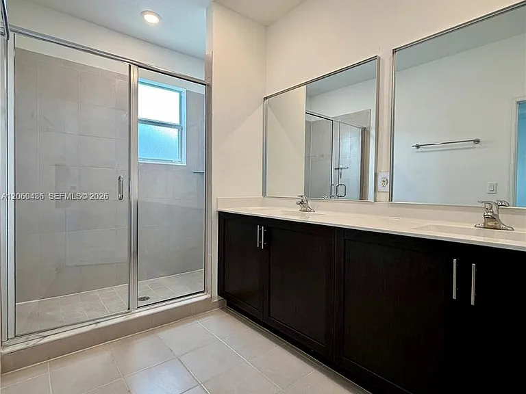 2685 SE 13th Ct — Photo 12