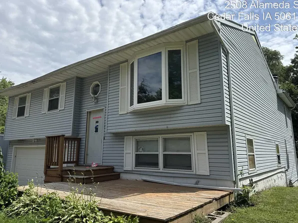 2508 Alameda St, Cedar Falls, IA 50613