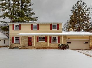 1863 Gilmore Ave, Winona, MN 55987