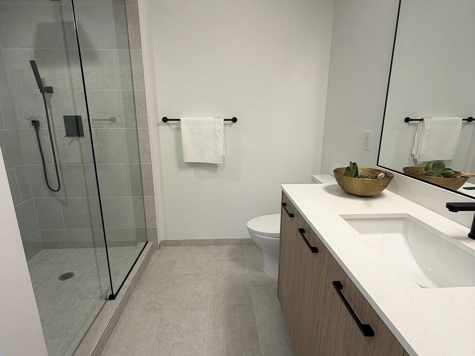 979 East 23rd Street — Photo 3