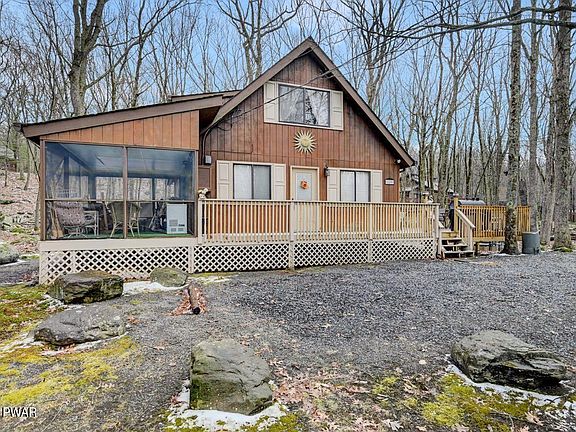 5th image of 129 Hickory Dr