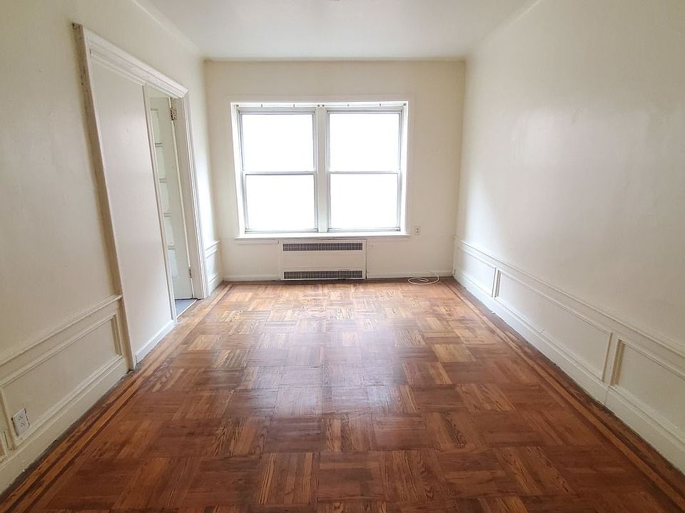 1st image of 303 Crown St #2F