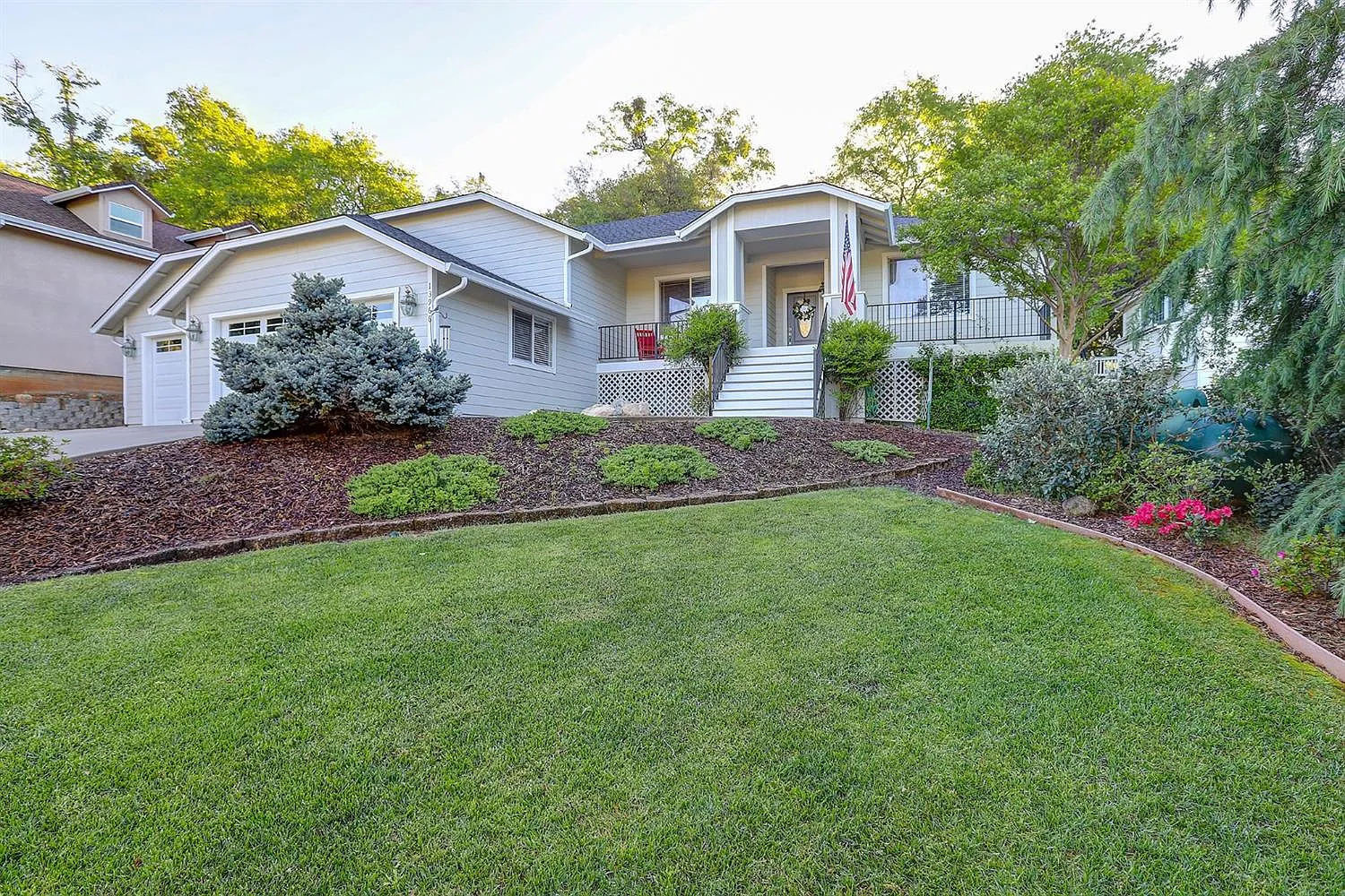 13966 Gold Country Dr photo 1