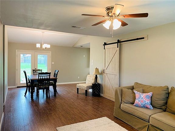 4th image of 1404 Sugarmill Ct