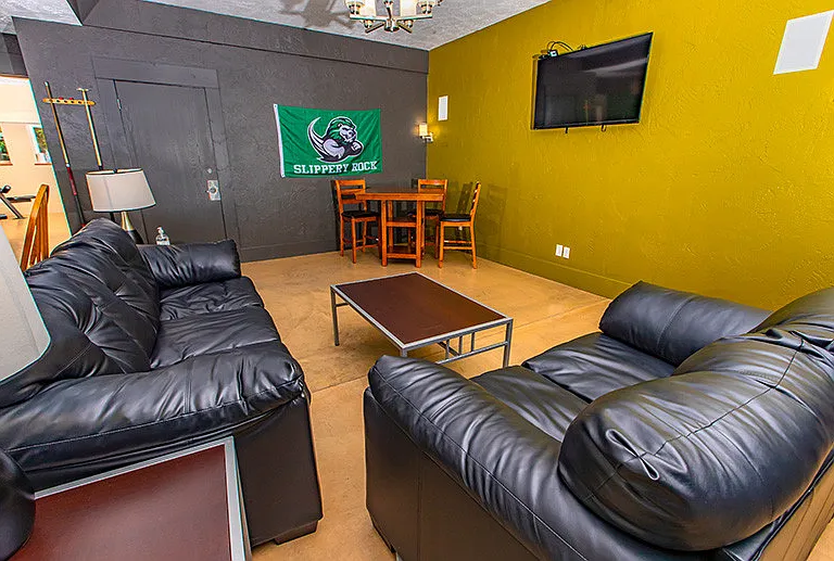 Campus Side Apartments — Photo 22