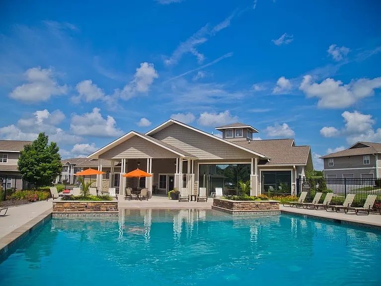 The Manor Homes of Eagle Glen — Photo 13