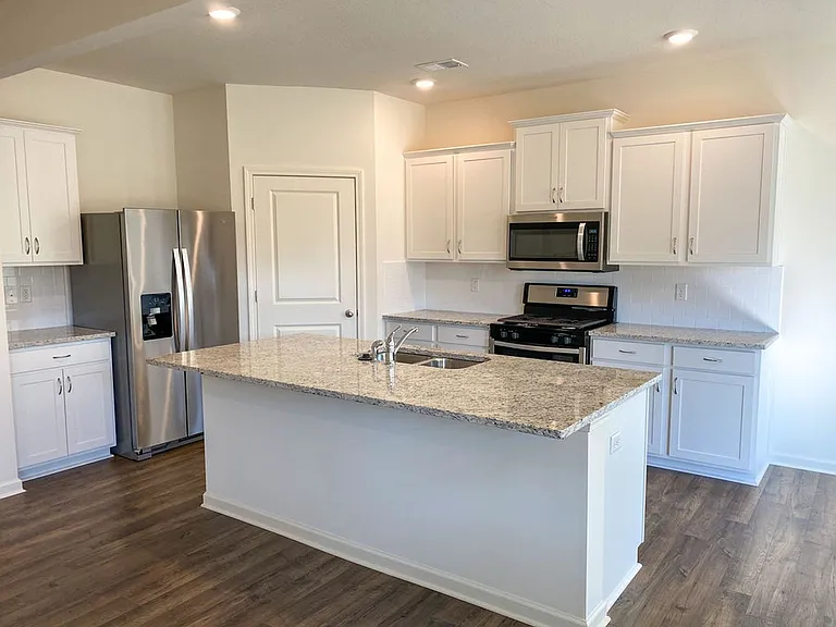 38 Crown Way — Photo 17