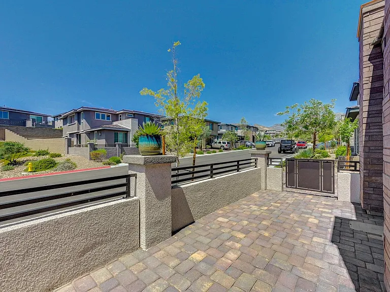 12466 Point Sierra St — Photo 6