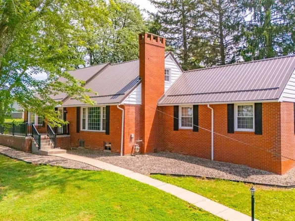 62239 Hillcrest Rd, Barnesville, OH 43713