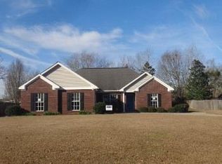 511 Drake Dr, Dothan, AL 36305