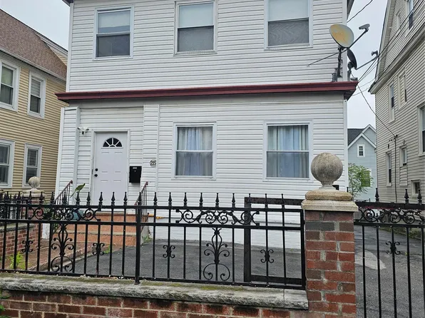 215 S 1st Avenue, Mount Vernon, NY 10550