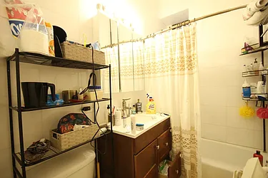 Rented by Dynamik Realty