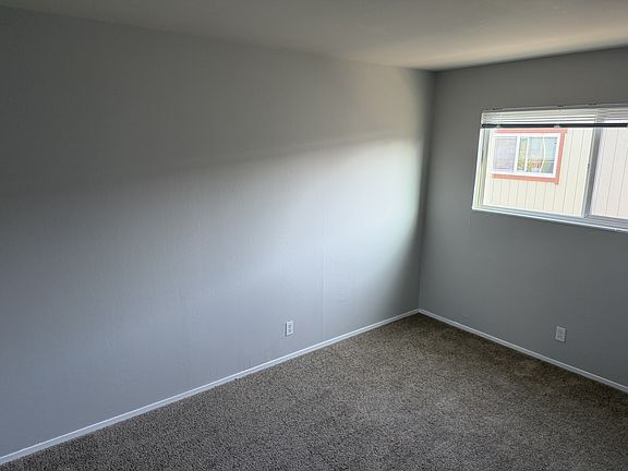 5th image of 1316 Leafwood Dr #11