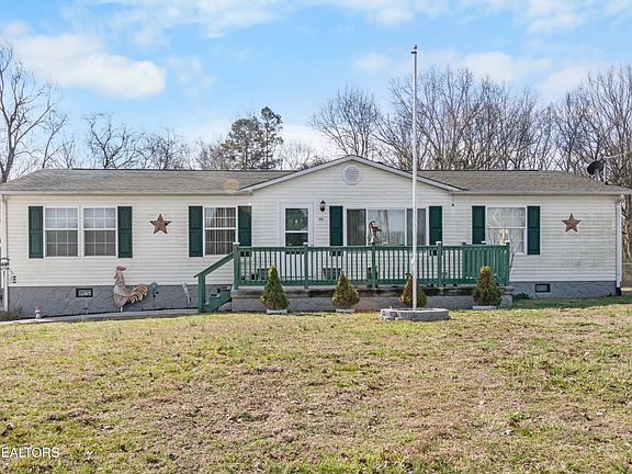 2nd image of 112 Kerri Dr