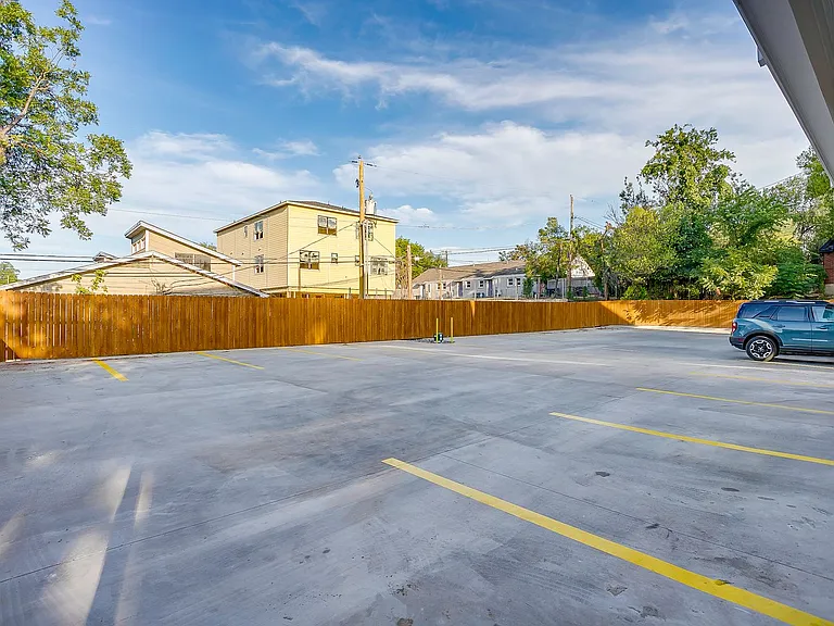 2831 Gumwood Park Dr #2831-2028 — Photo 5