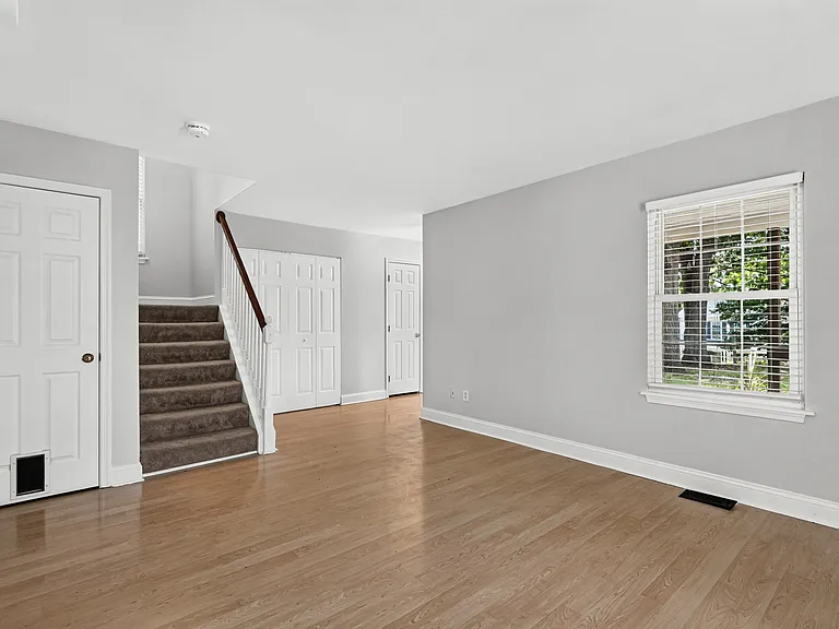 271 Paw Paw Dr — Photo 16