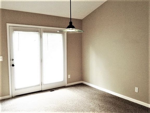 4th image of 1179 Stableview Cir