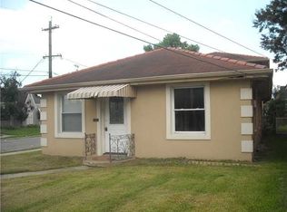 9037 Edinburgh St, New Orleans, LA 70118