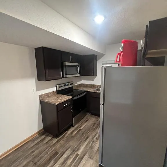 602 N Jefferson St #C — Photo 8