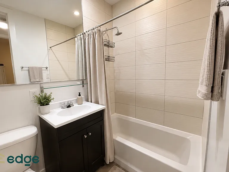 469 Park Pl #3RF — Photo 5