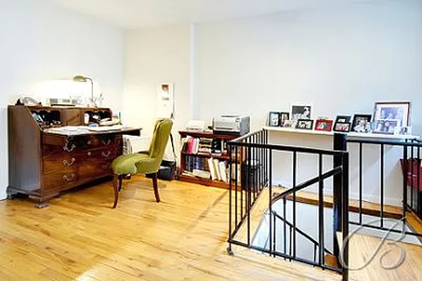 Sold by Bellmarc Realty | media 6