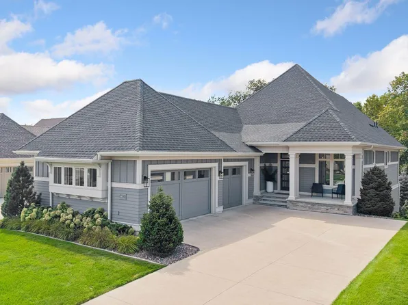 6672 Waterford Ln, Excelsior, MN 55331