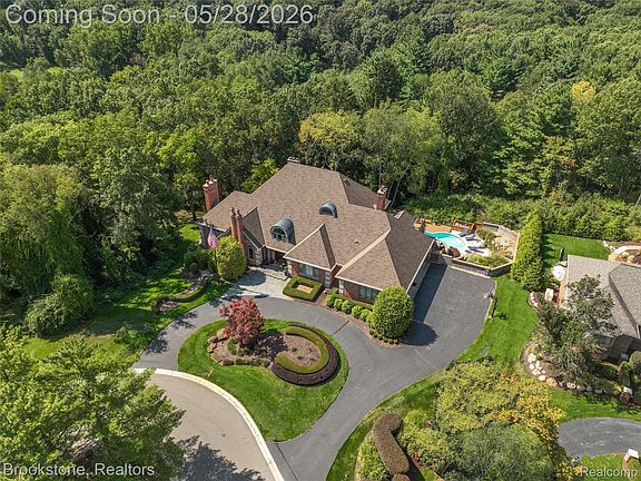 2nd image of 1494 Highpoint Dr