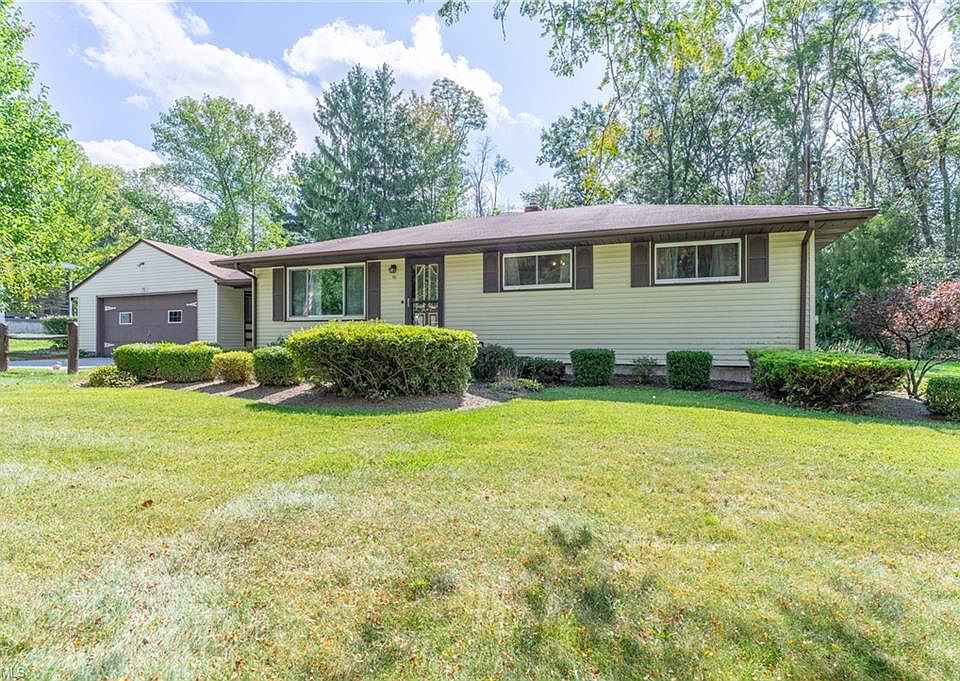 1st image of 55 Stacy Dr