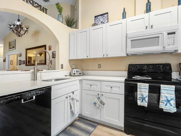 1804 Rosewood Way — Photo 10