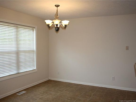 3rd image of 4110 Batesburg Dr