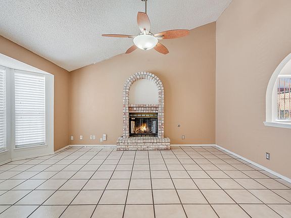 4th image of 12140 Singing Quail Dr
