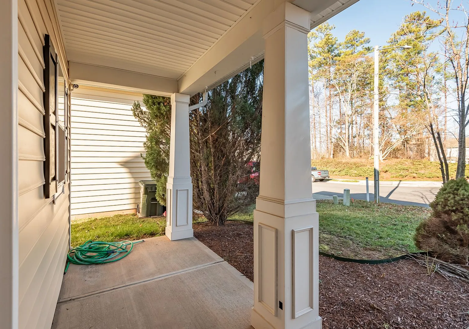 3-bed Home in Brightleaf! — Photo 3